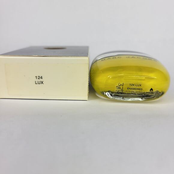 Marc Jacobs Enamored Lacquer Nail Colour "Lux" 124 Yellow Mustard Nail Polish - Picture 4 of 6